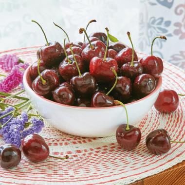 Dark Cherry (Large) [Approx.4.4lbs]